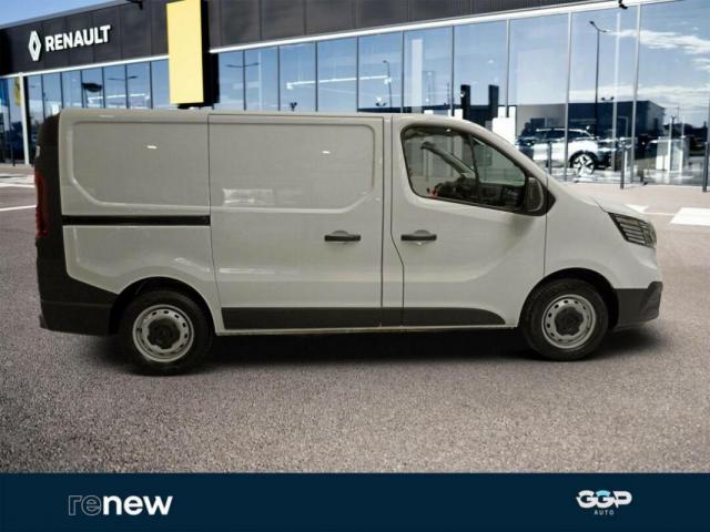 Renault Trafic image 9