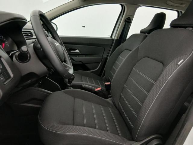 Dacia Duster image 6