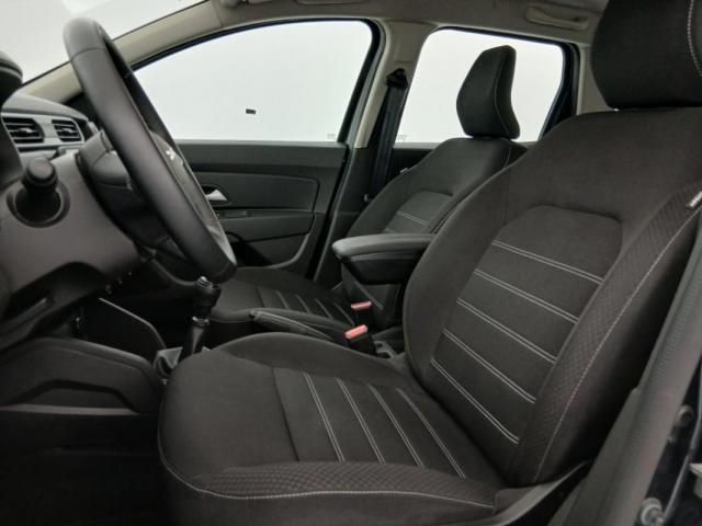 Dacia Duster image 9