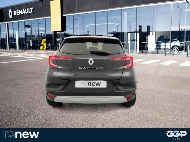 Renault Captur image 2