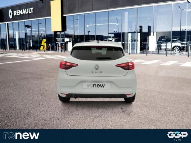 Renault Clio image 9