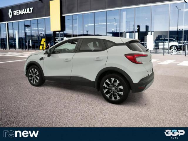 Renault Captur image 8