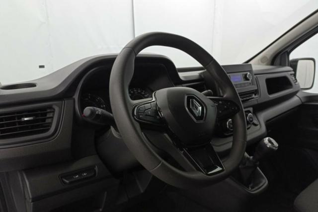 Renault Trafic image 7