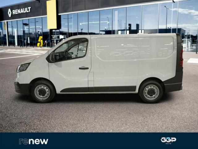 Renault Trafic image 2