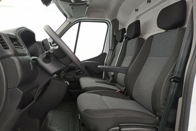 Renault Master image 6