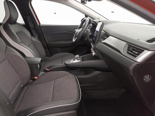 Renault Captur image 2