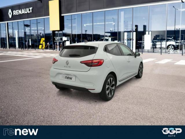 Renault Clio image 2