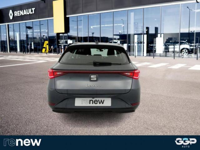 Seat Leon image 1