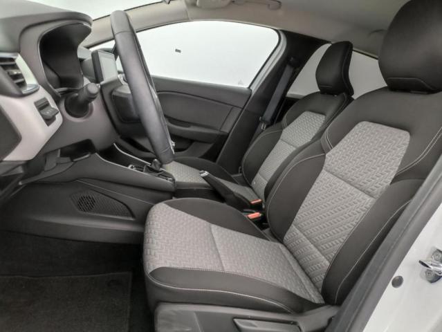 Renault Clio image 2