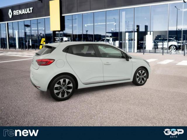 Renault Clio image 6
