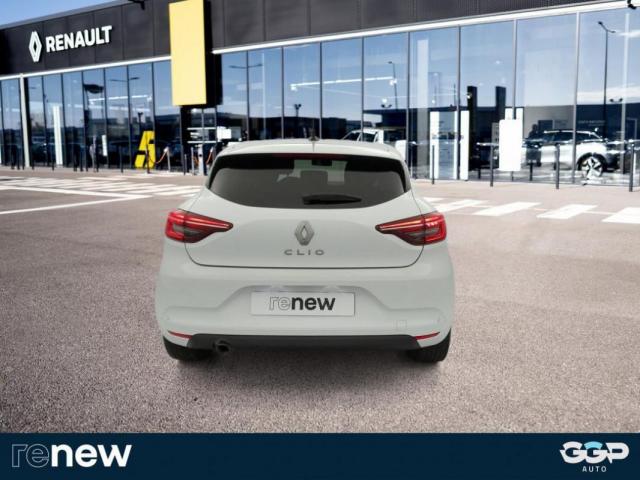 Renault Clio image 9