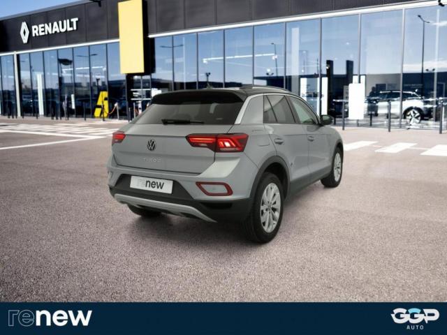 Volkswagen T-Roc image 3