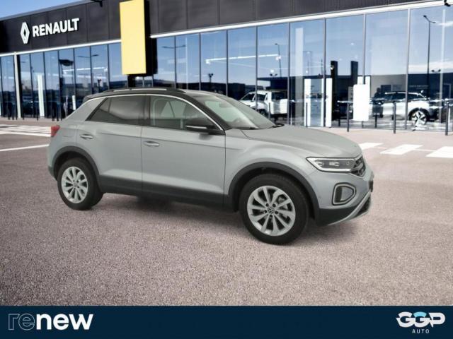 Volkswagen T-Roc image 6