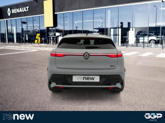 Renault Mégane E-Tech image 2