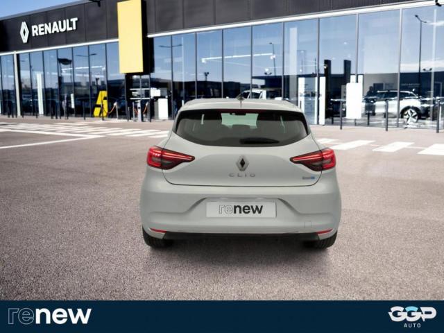 Renault Clio image 6