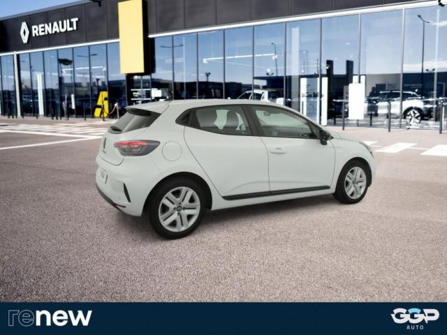 Renault Clio image 6