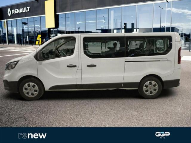 Renault Trafic image 2