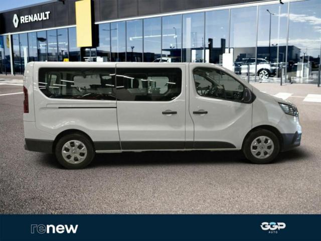 Renault Trafic image 9