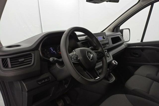 Renault Trafic image 4