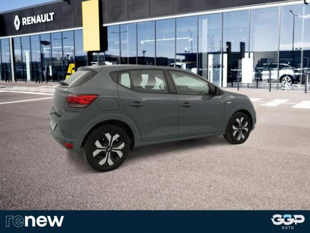 Dacia Sandero image 1