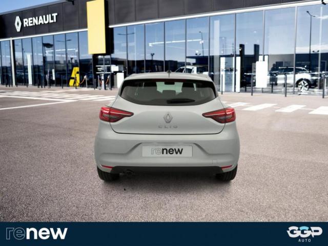 Renault Clio image 8
