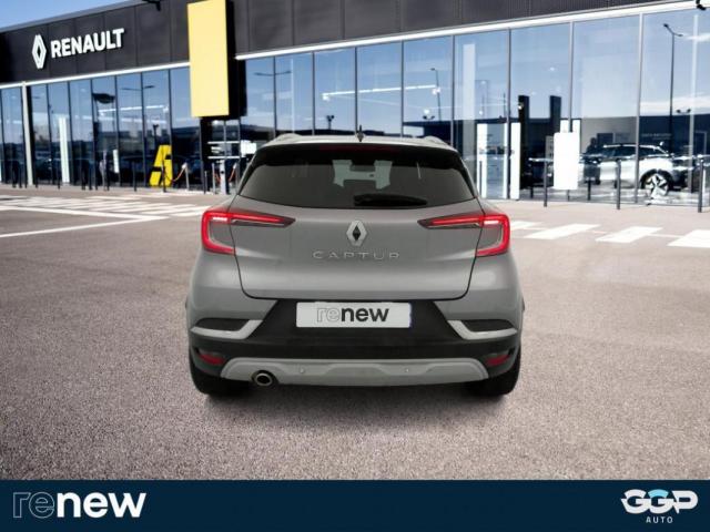 Renault Captur image 1