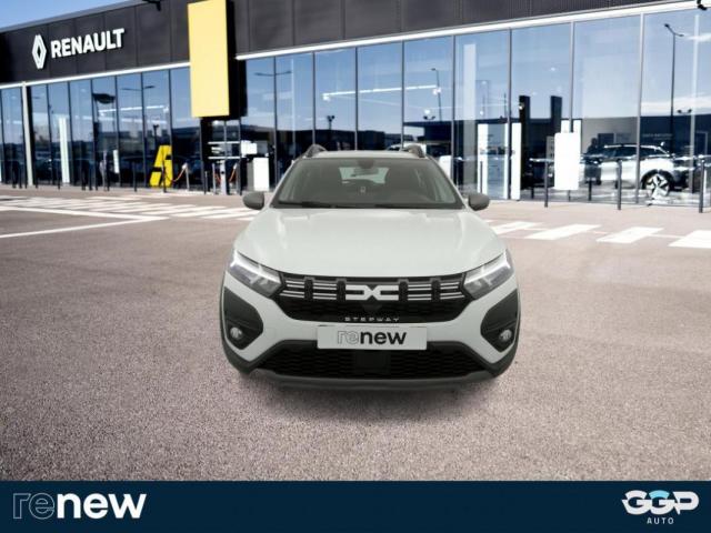 Dacia Sandero image 2