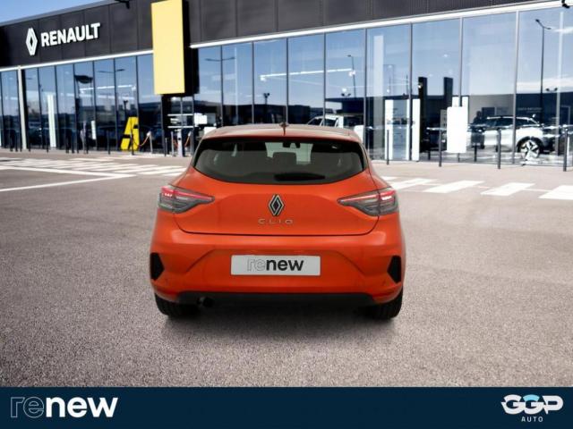 Renault Clio image 9