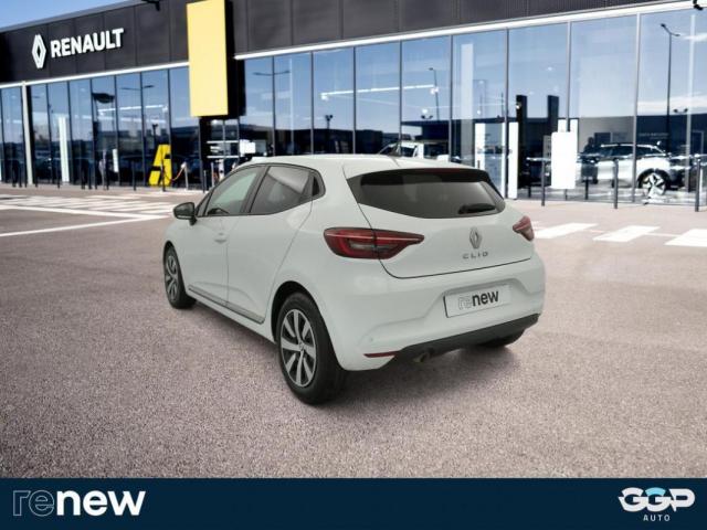 Renault Clio image 8