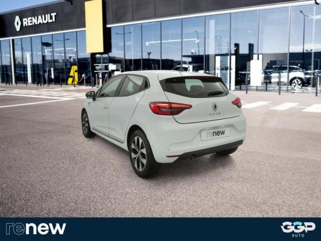 Renault Clio image 9