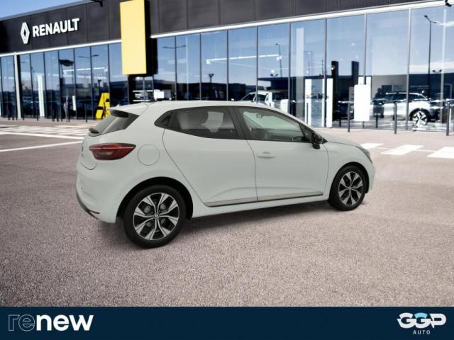 Renault Clio image 9