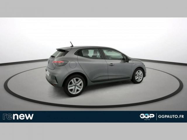 Renault Clio image 8