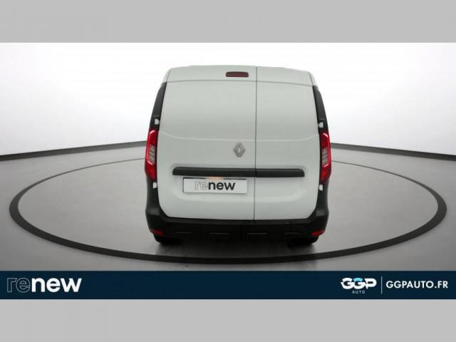 Renault Express Van image 9