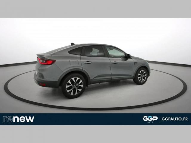 Renault Arkana image 8
