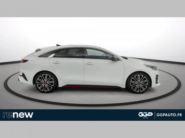 Kia Proceed image 8
