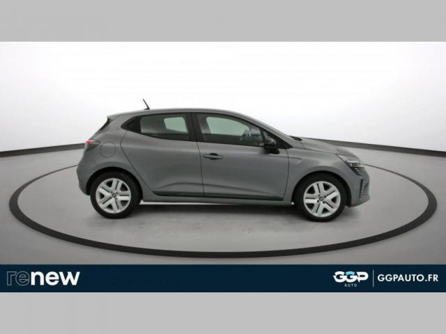 Renault Clio image 8