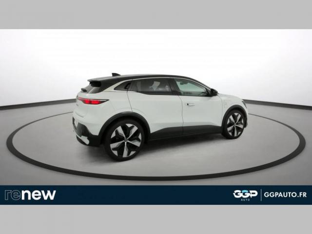 Renault Mégane E-Tech image 1