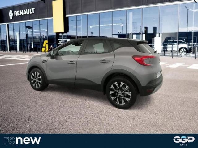 Renault Captur image 2