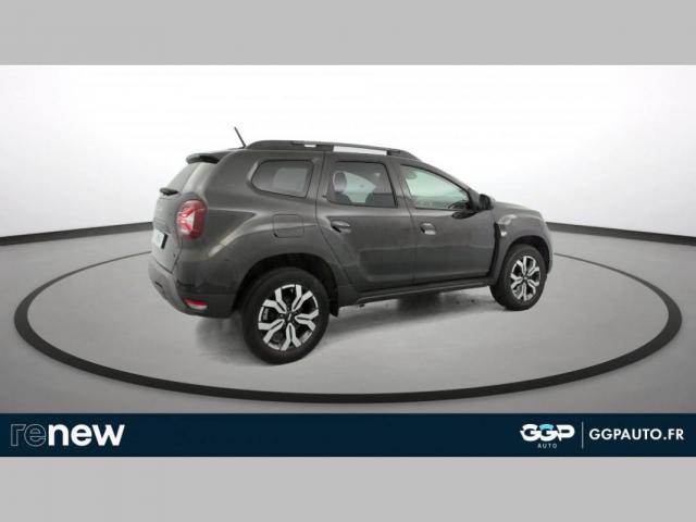 Dacia Duster image 1