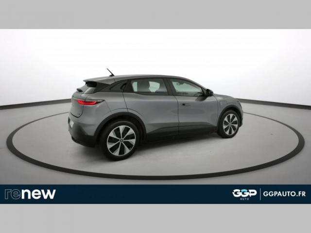 Renault Mégane E-Tech image 2