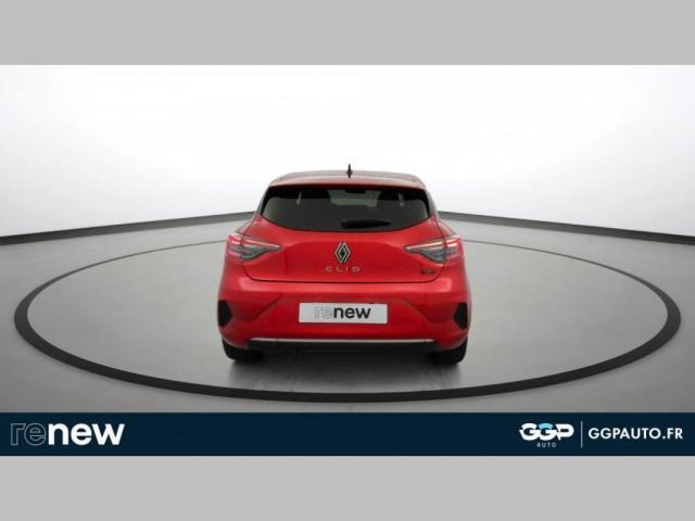 Renault Clio image 2