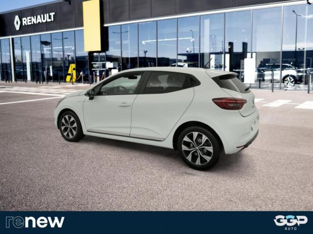 Renault Clio image 2