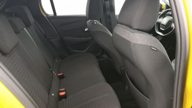 Peugeot 208 image 1