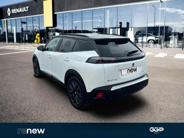 Peugeot 2008 image 3