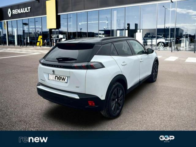 Peugeot 2008 image 8