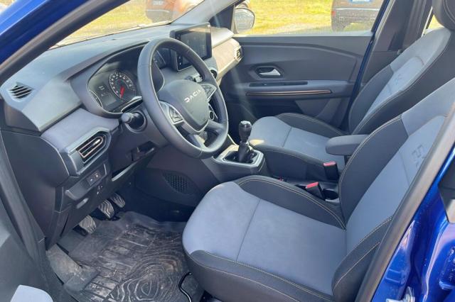 Dacia Sandero image 1