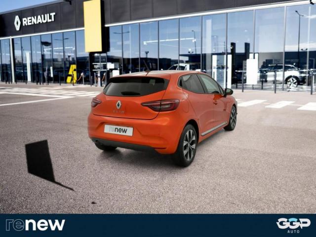Renault Clio image 9