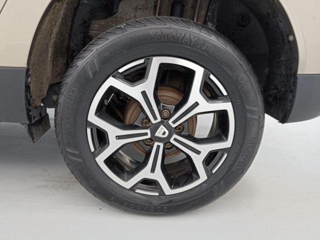 Dacia Duster image 5