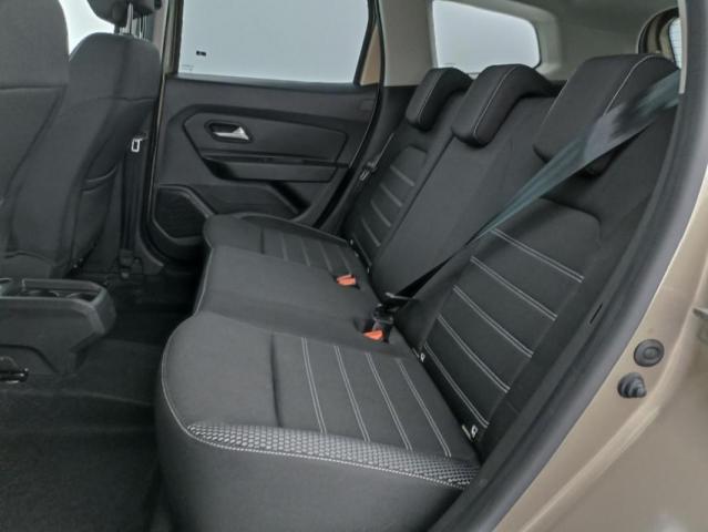 Dacia Duster image 1