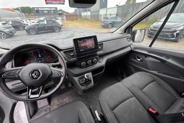 Renault Trafic image 3